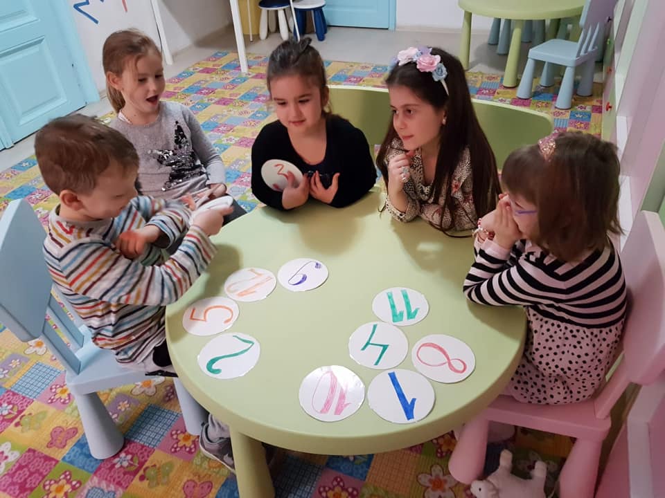 Centrul de limba germană Hänsel und Gretel - cursuri de engleză