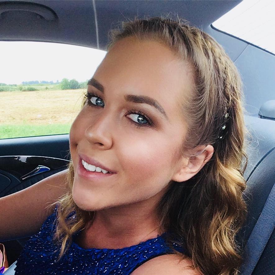 Stephanie Nicole Jebeleanu - cursuri de engleză